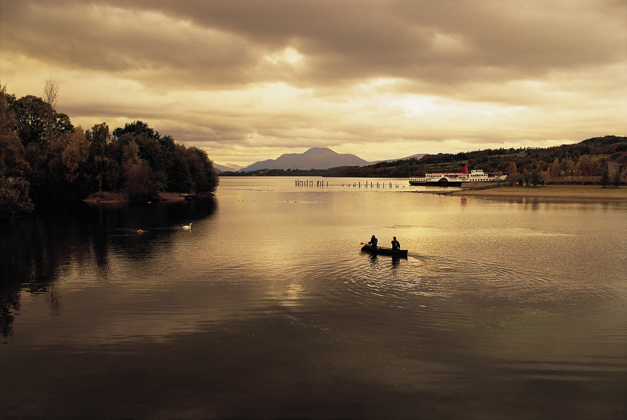 Canoe on Loch Lomond